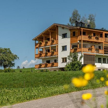 Im Wiesengrund Apartments Sexten Exterior foto