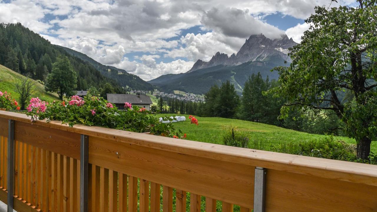 Im Wiesengrund Apartments Sexten Exterior foto